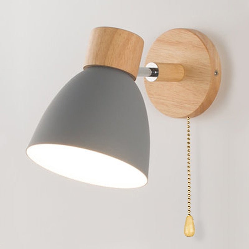 Stijlvolle Scandinavische houten wandlamp voor een sfeervolle ambiance