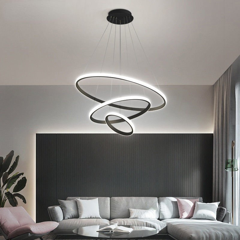 Eigentijdse en elegante plafondlamp voor een stralend interieur