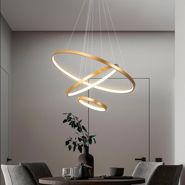 Eigentijdse en elegante plafondlamp voor een stralend interieur