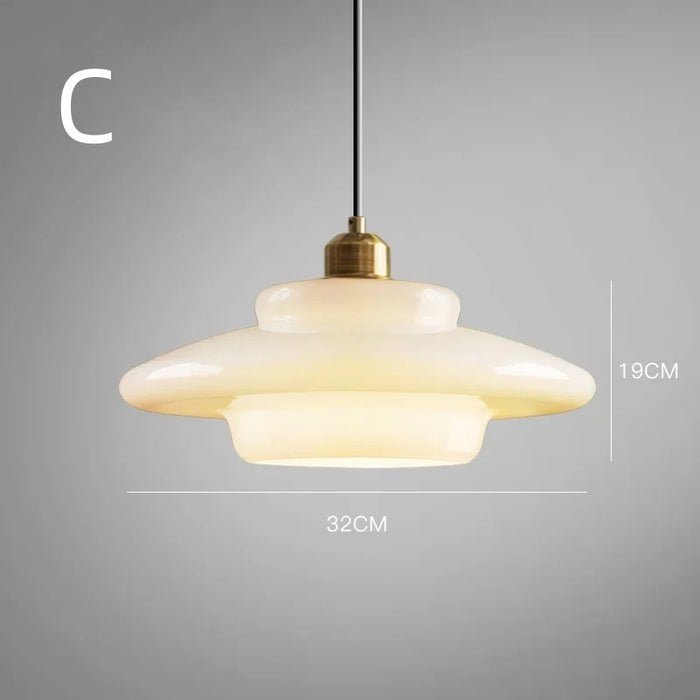 Elegante Witte Glazen Hanglamp voor een Strak Interieur